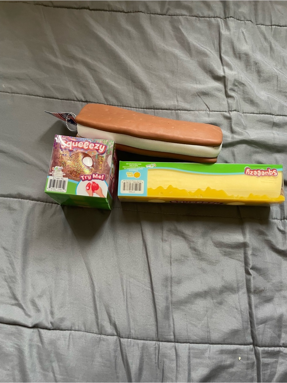 3 Squeezy Toys